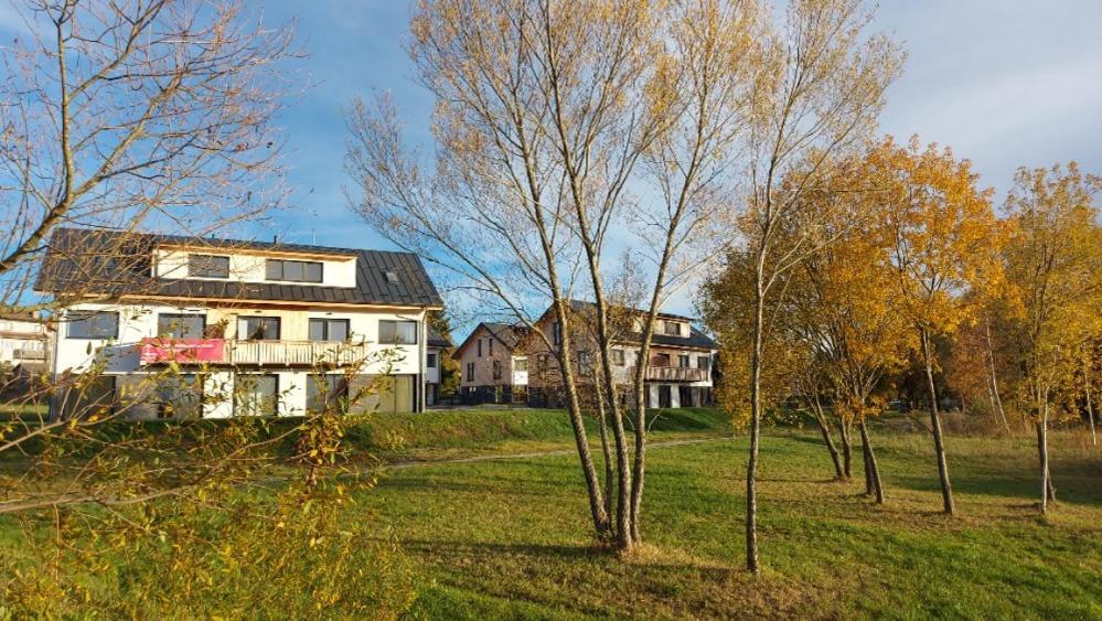 Lipno Apartments Bergmax, Ski Areal Lipno 16Min Dojezd - Resort Male Lipno S Terasou A Zahradkou, Parking Free Černá v Pošumaví Extérieur photo